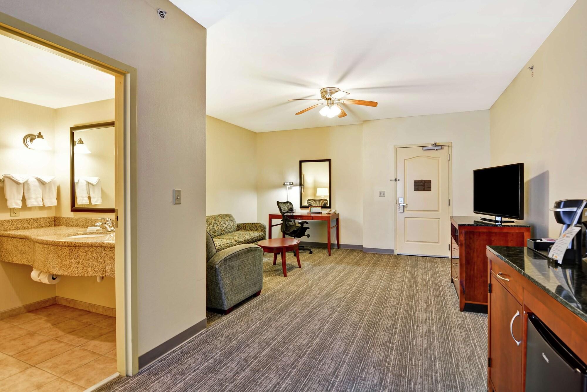 Hilton Garden Inn Конуей Екстериор снимка